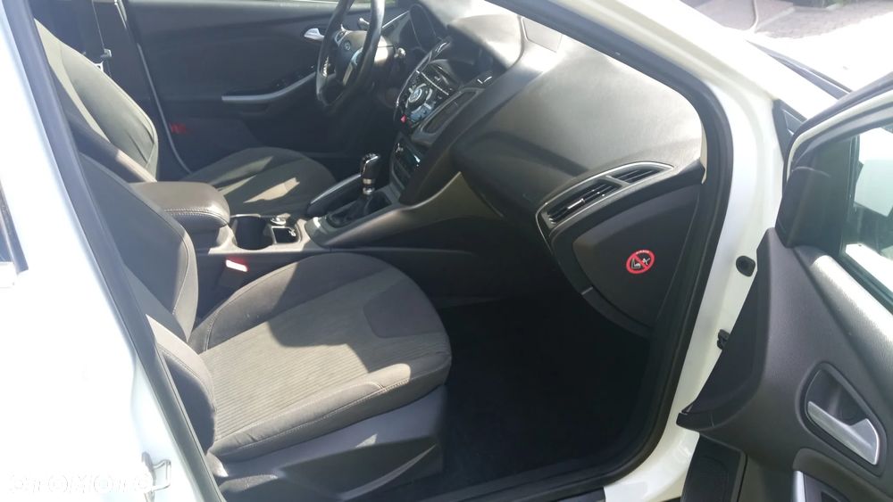 Ford Focus 1.0 EcoBoost Titanium - 22
