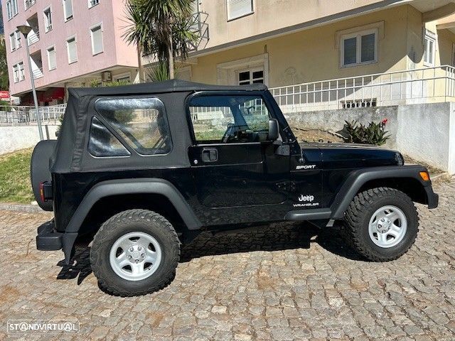 Jeep Wrangler 2.4 - 9