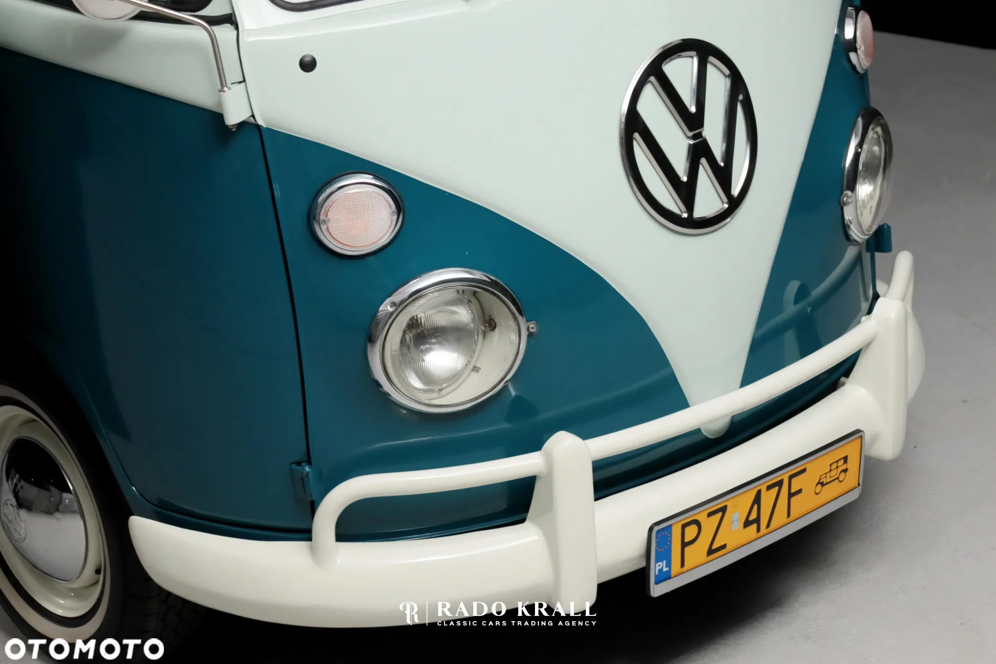 Volkswagen Transporter - 2