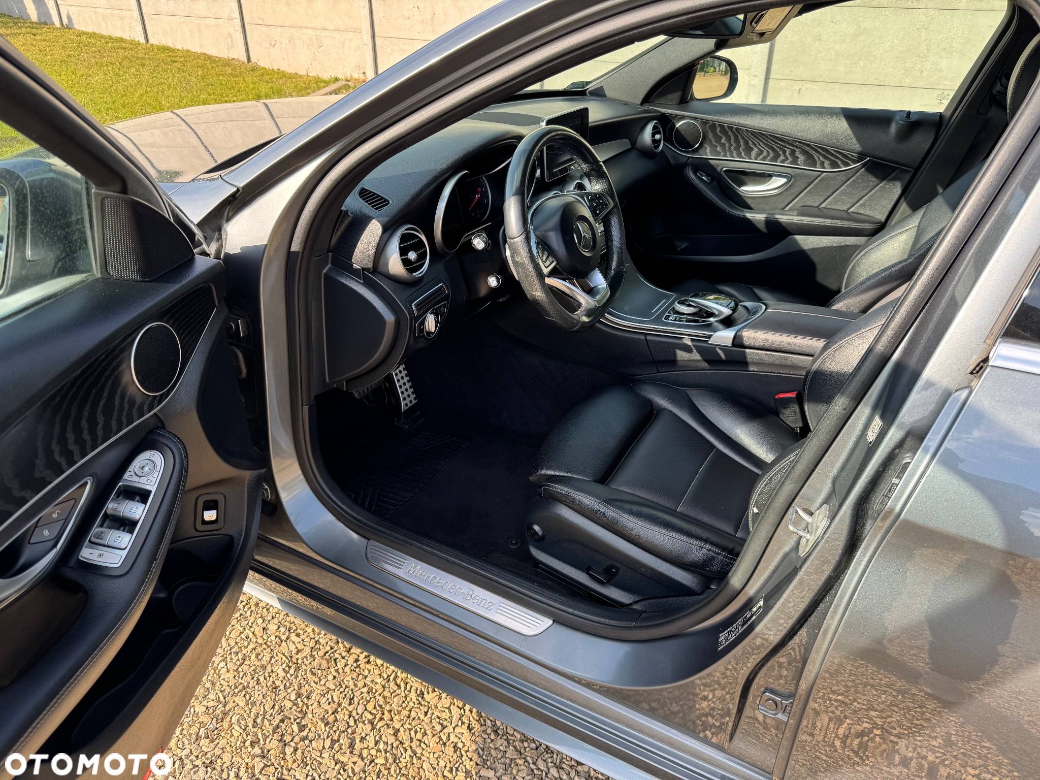Mercedes-Benz Klasa C 200 d T 7G-TRONIC - 27