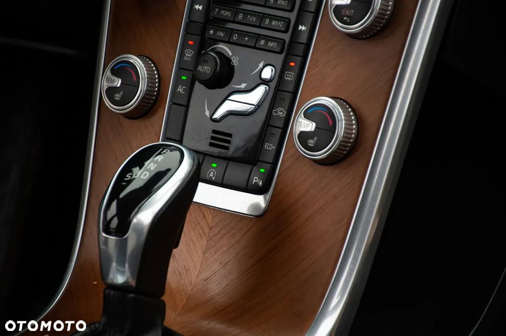 Volvo XC 60 D4 Drive-E Summum - 21