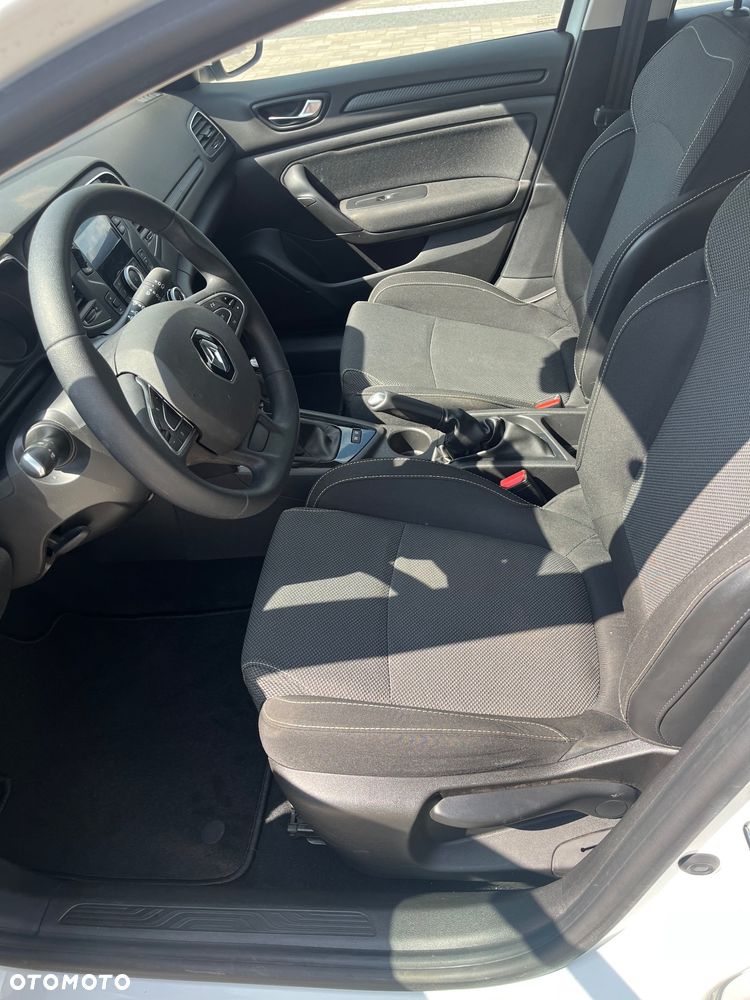 Renault Megane 1.3 TCe FAP Life - 12