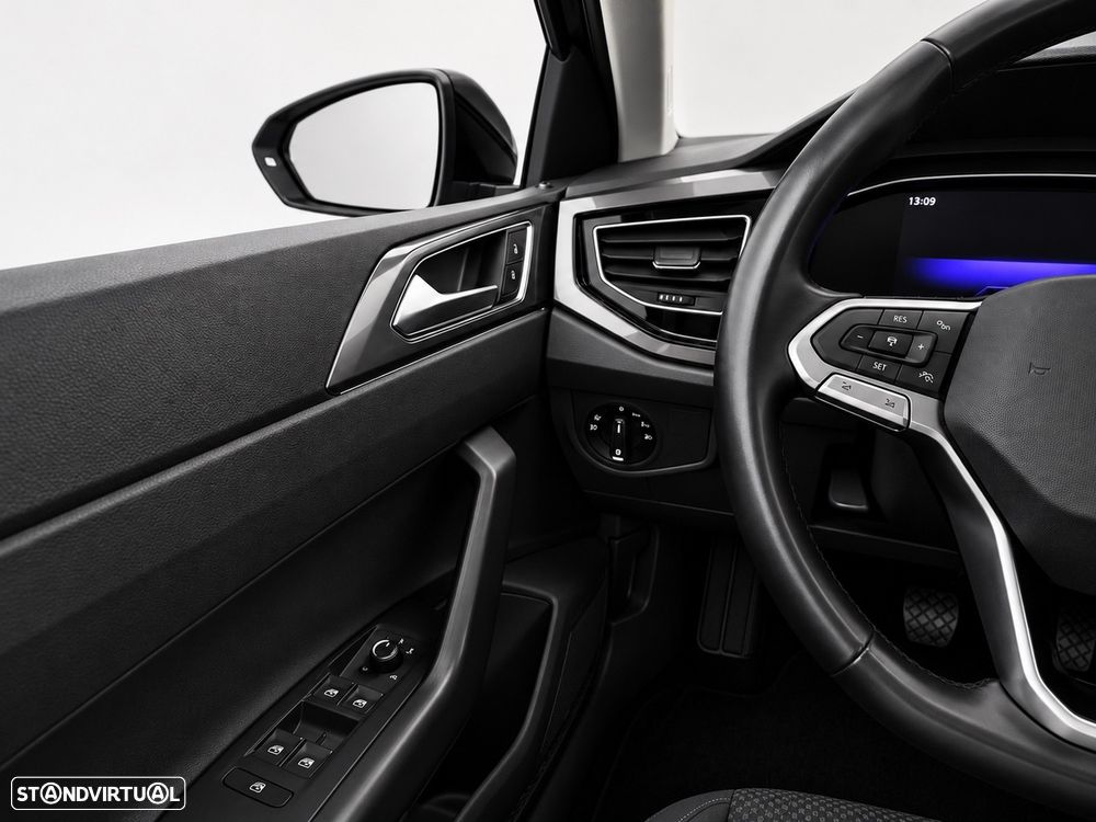 VW Polo 1.0 TSI Style - 24