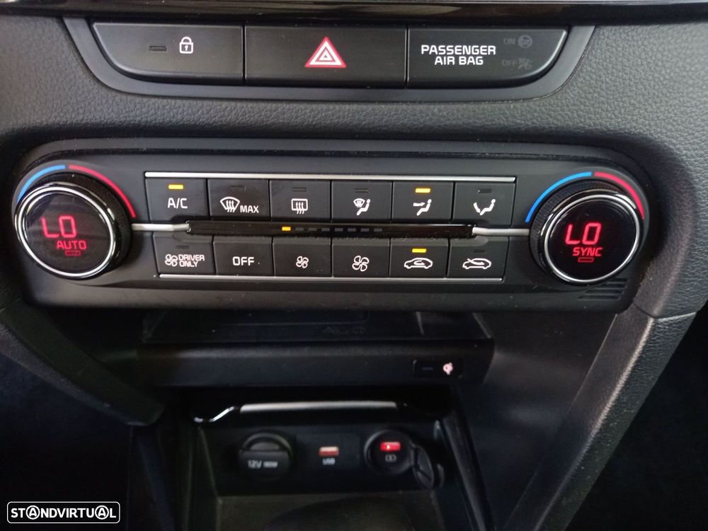 Kia XCeed 1.6 GDi PHEV Tech - 16