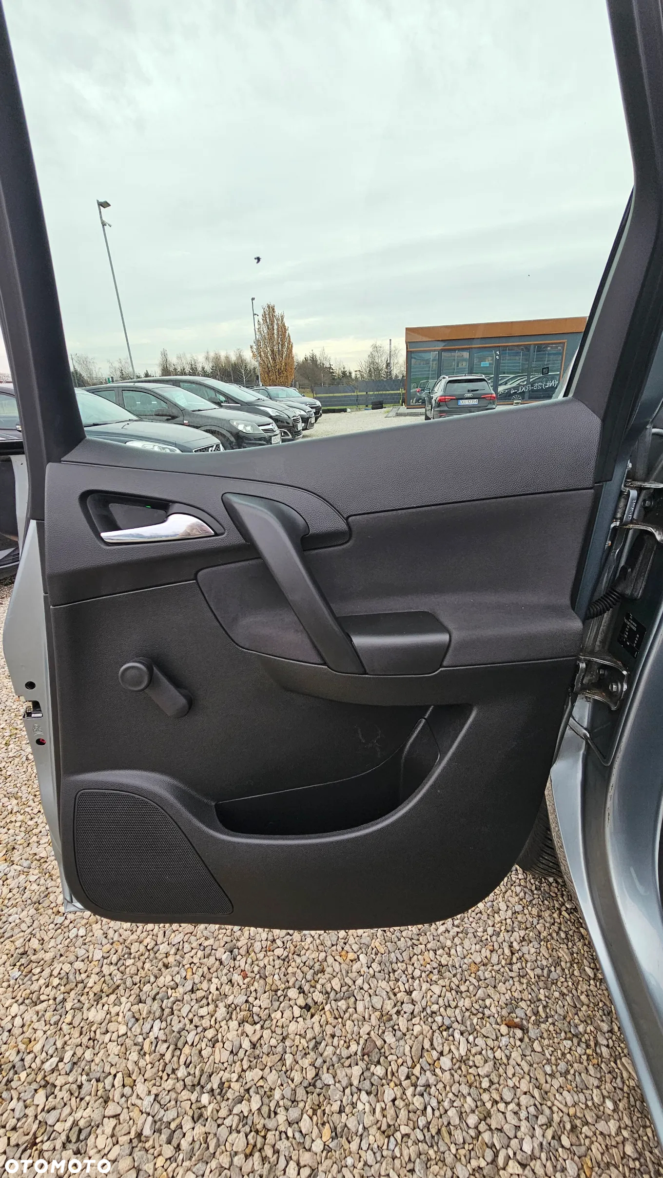 Opel Meriva - 31