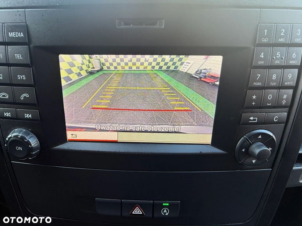 Mercedes-Benz VITO - 17