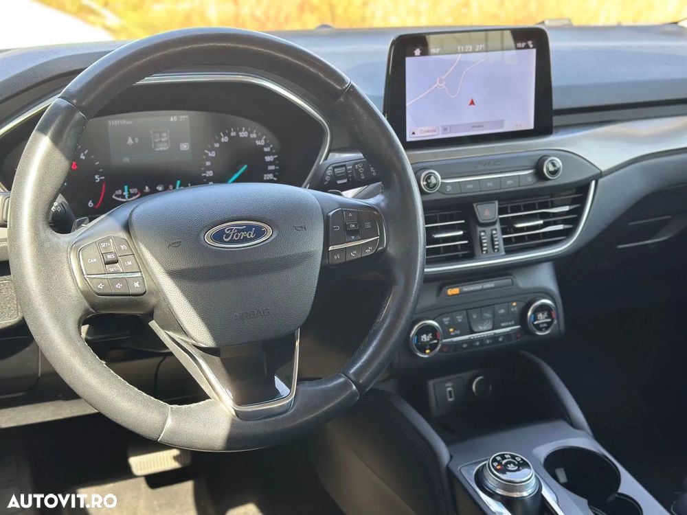 Ford Focus 1.5 EcoBlue Titanium Business - 9