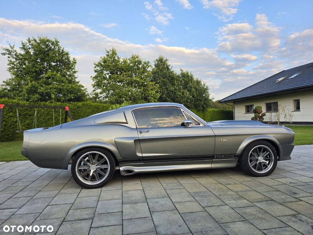 Ford Mustang - 5