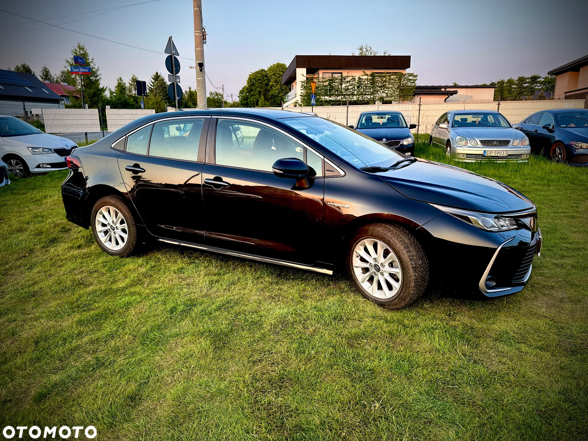 Toyota Corolla 1.8 Hybrid Comfort - 20
