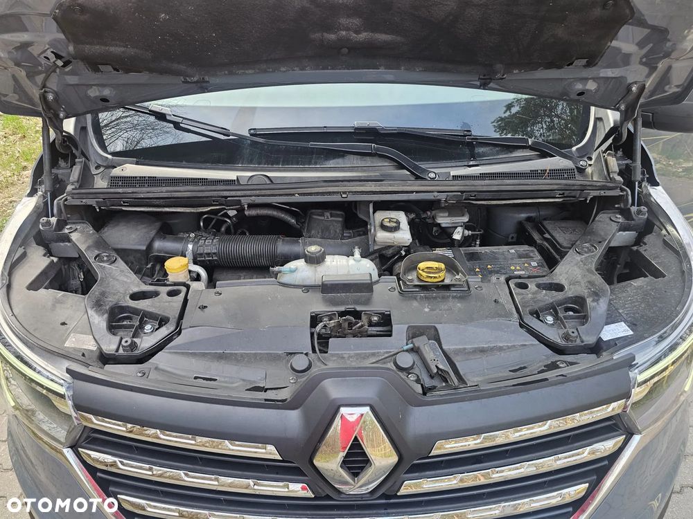 Renault Trafic - 2