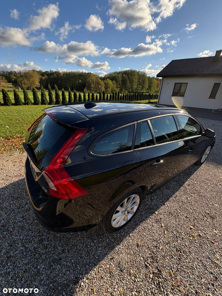 Volvo V60 D2 Drive-E Momentum - 8