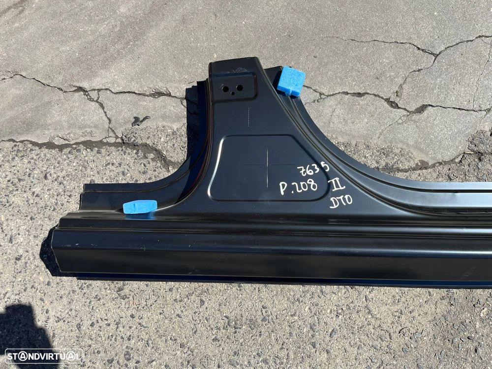 Peugeot 208 II - PAINEL EMBALADEIRA DIREITA - Z635 - 3