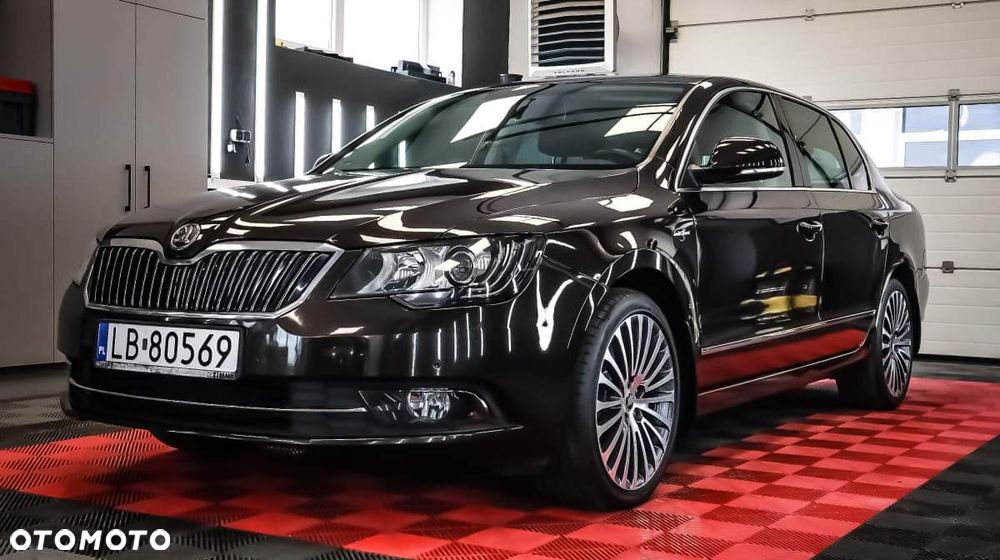 Skoda Superb 2.0 TSI L&K DSG - 3