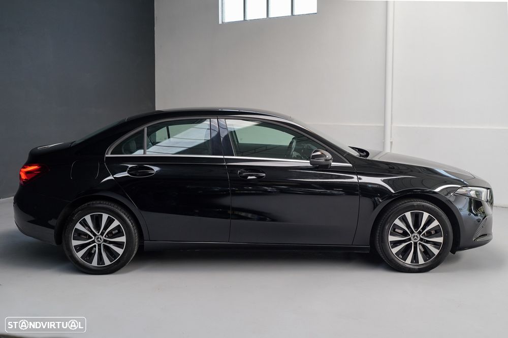 Mercedes-Benz A 250 Limousine e Progressive - 11