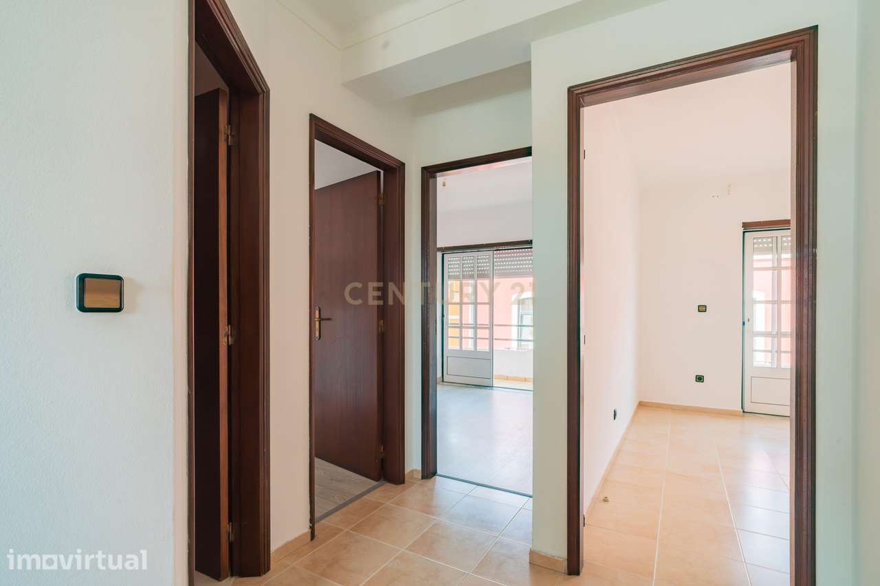 Apartamento T2 no Centro da Marinha Grande - Grande imagem: 5/8