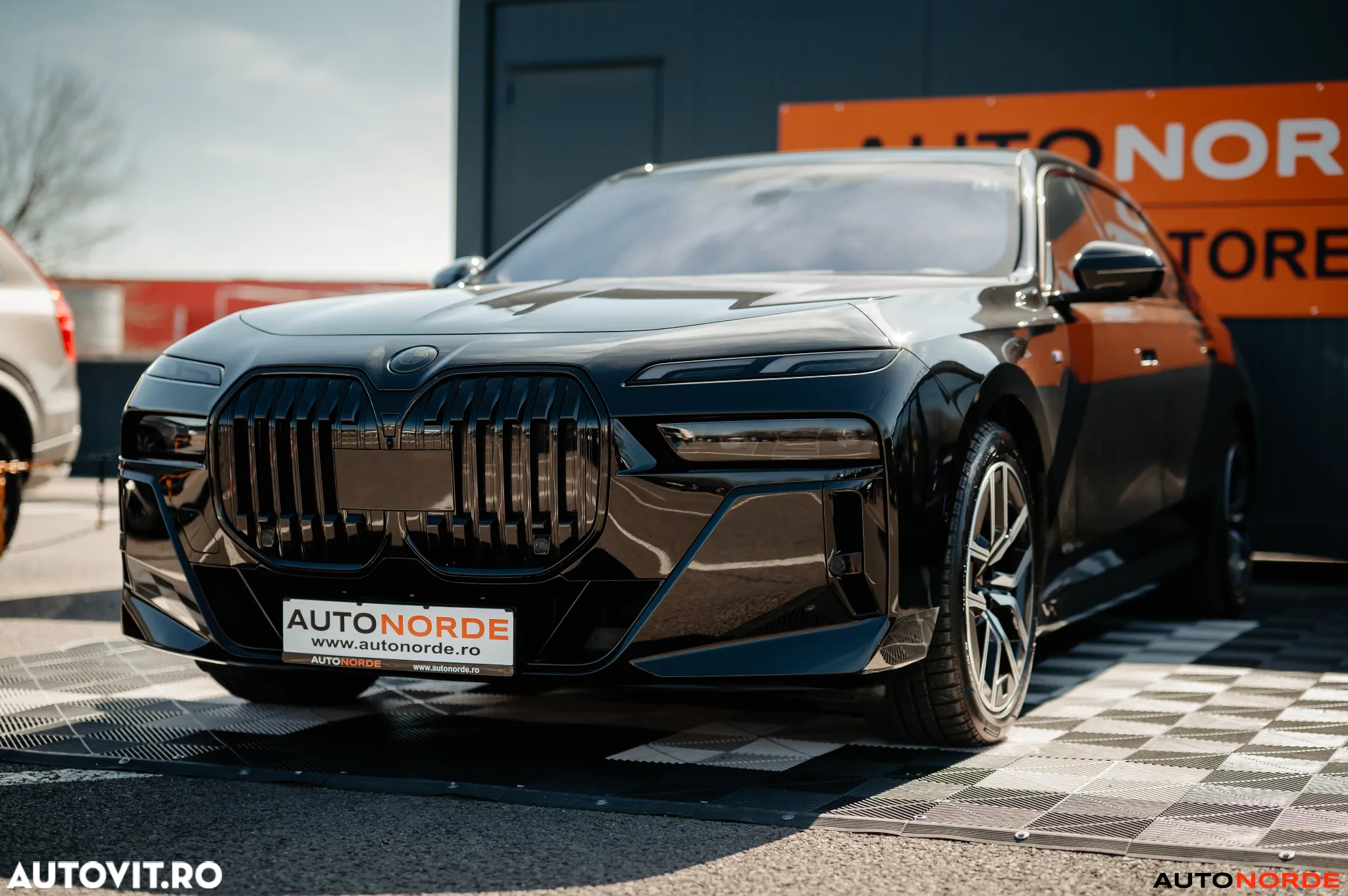BMW Seria 7 740d xDrive MHEV - 3