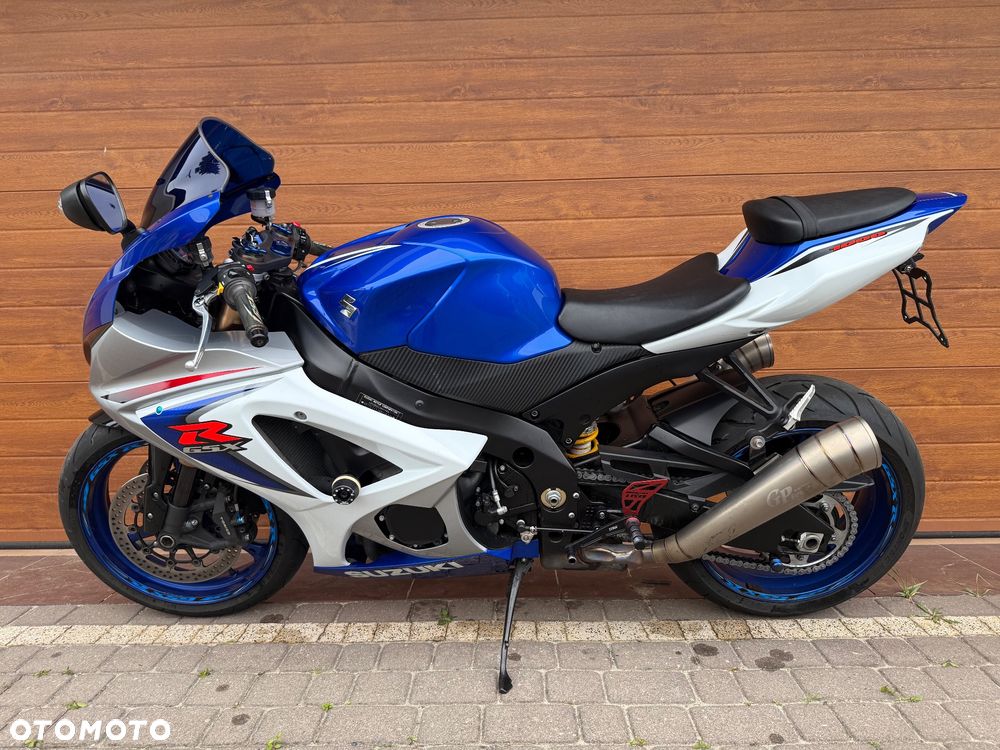 Suzuki GSX-R - 7
