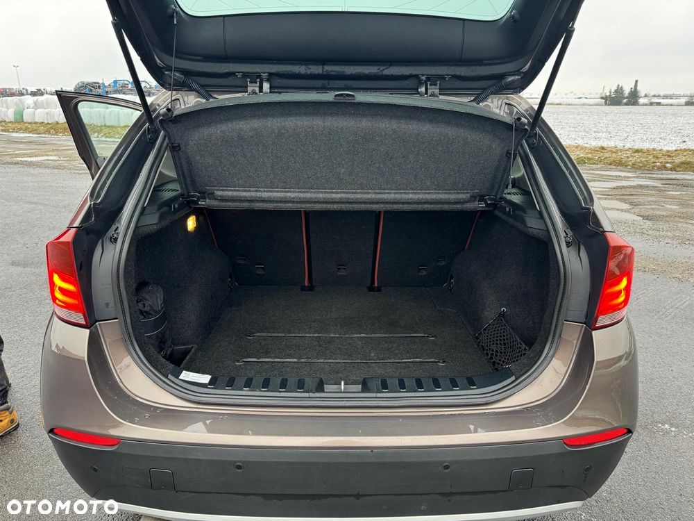 BMW X1 sDrive20d - 24