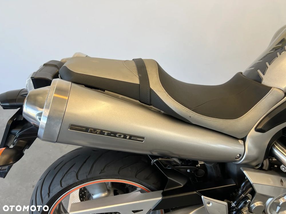 Yamaha MT - 21
