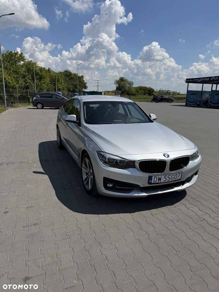 BMW 3GT 320d xDrive Sport Line - 3