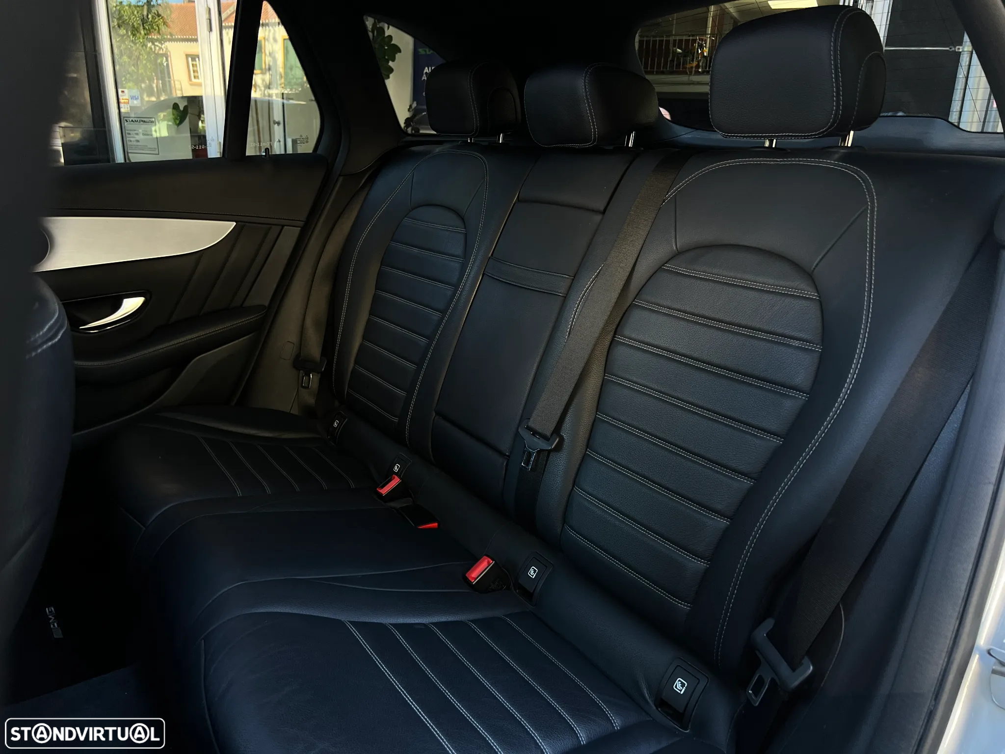 Mercedes-Benz GLC 250 d AMG Line 4-Matic - 29