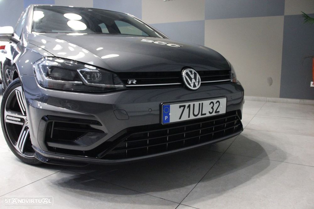 VW Golf 2.0 TSI R - 2
