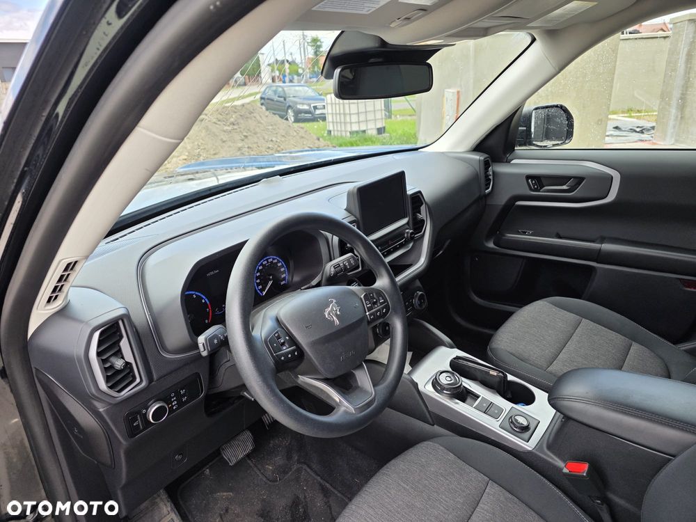 Ford Bronco - 11