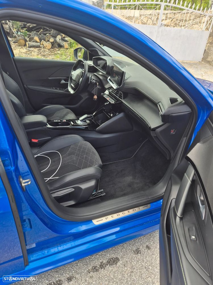 Peugeot 208 1.2 PureTech GT EAT8 - 10