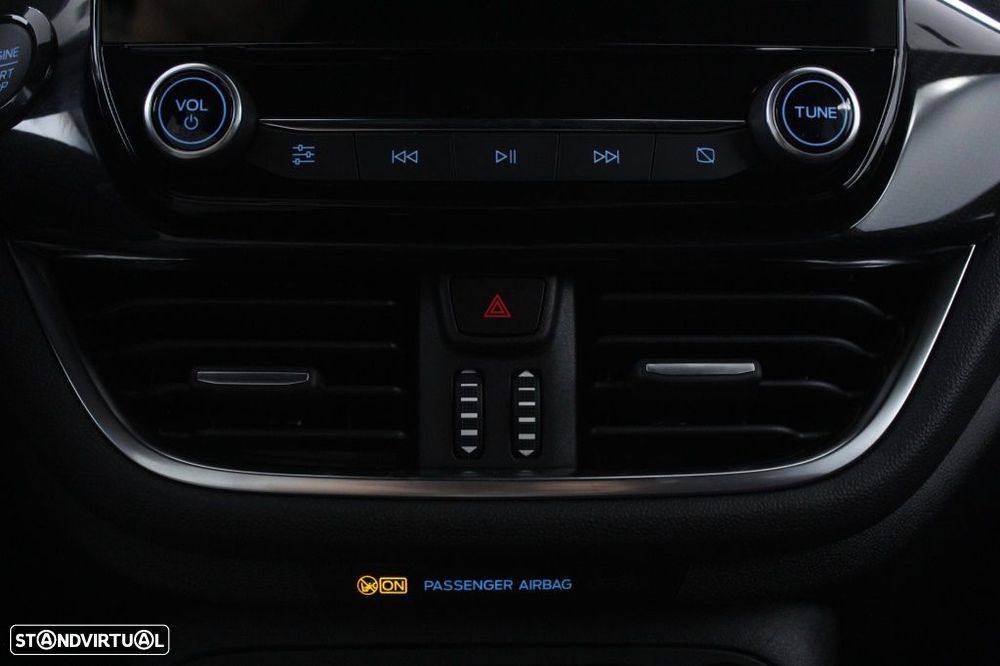 Ford Fiesta 1.0 EcoBoost ST-Line - 28