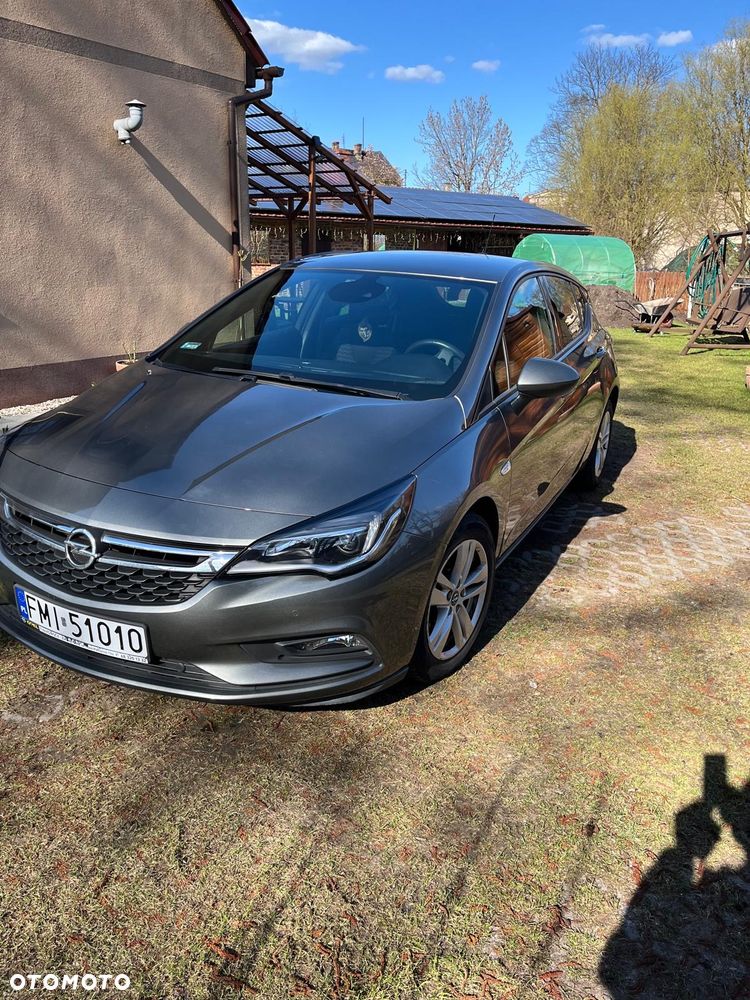 Opel Astra 1.4 T GPF Dynamic - 4