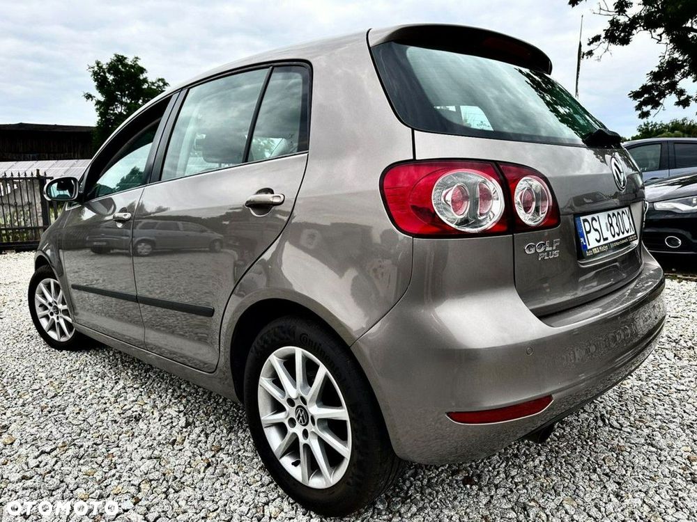 Volkswagen Golf Plus 1.6 TDI Highline - 14