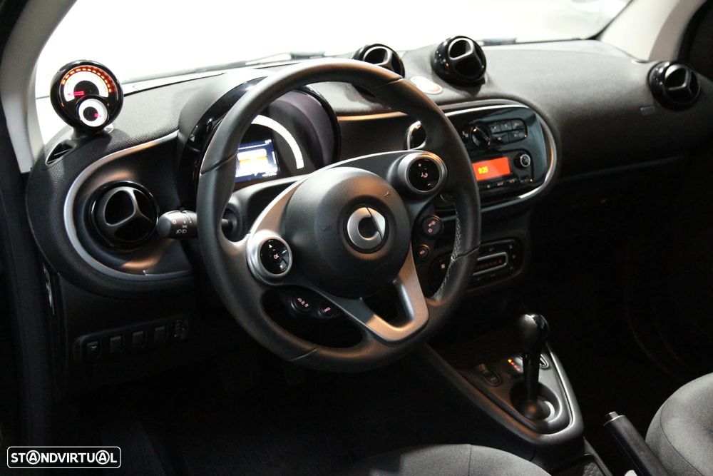 Smart ForTwo Coupé EQ passion - 7