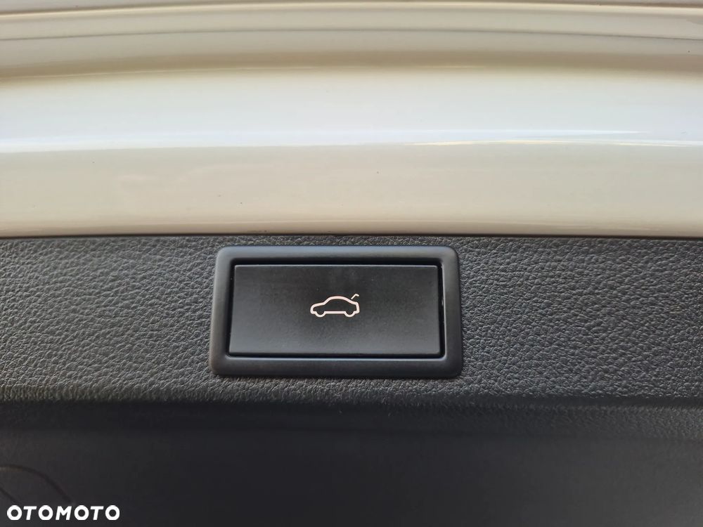 Skoda Octavia 2.0 TDI Style DSG - 24