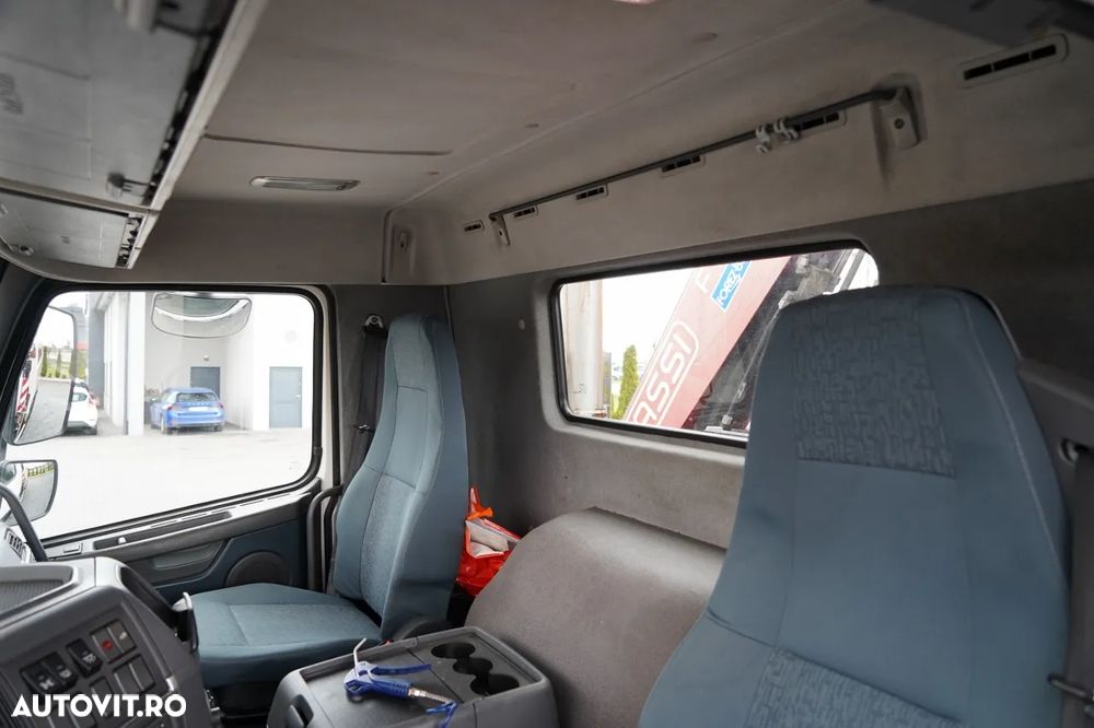 Volvo FMX 370 / 6X4 / TIPPER + FASSI F165XP HDS / MAX. CAPACITATE DE RIDICARE 5200 KG / COMANDĂ RADIO / HAYON LATERAL HIDRAULIC - 29