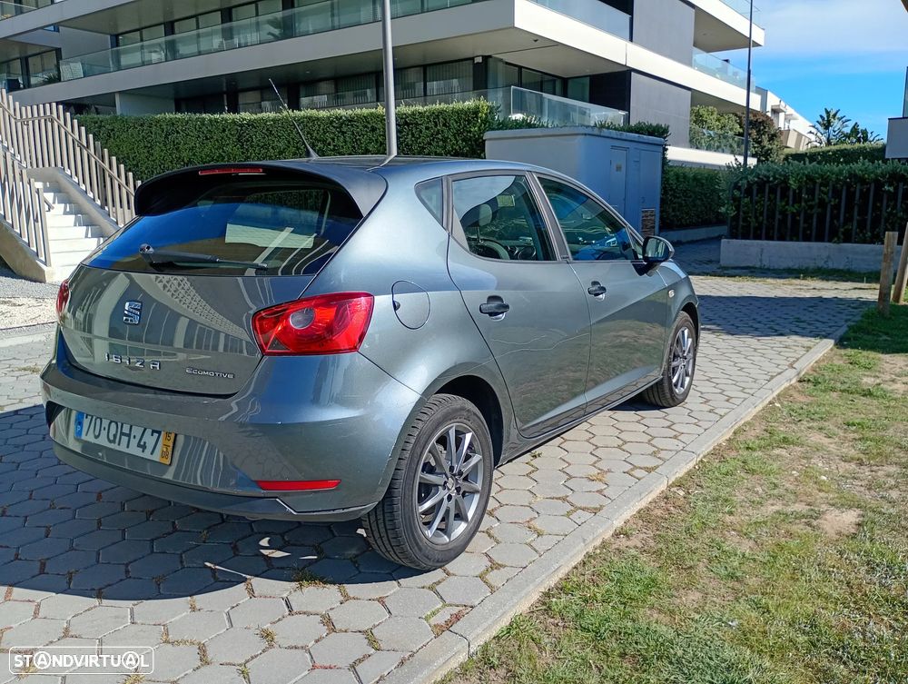 Seat Ibiza 2015 photo 2