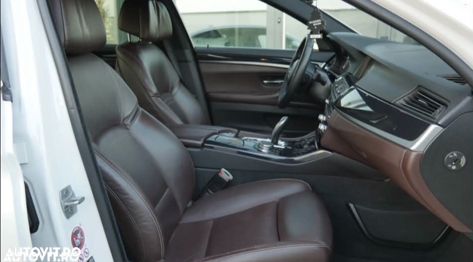 BMW Seria 5 535d xDrive AT - 16
