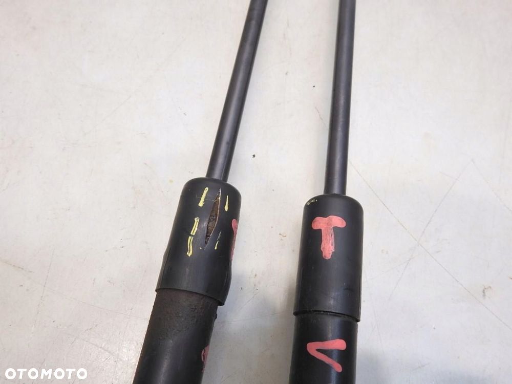 SIŁOWNIKI TELESKOPY KLAPY VW GOLF V PLUS 5M0827550A - 3