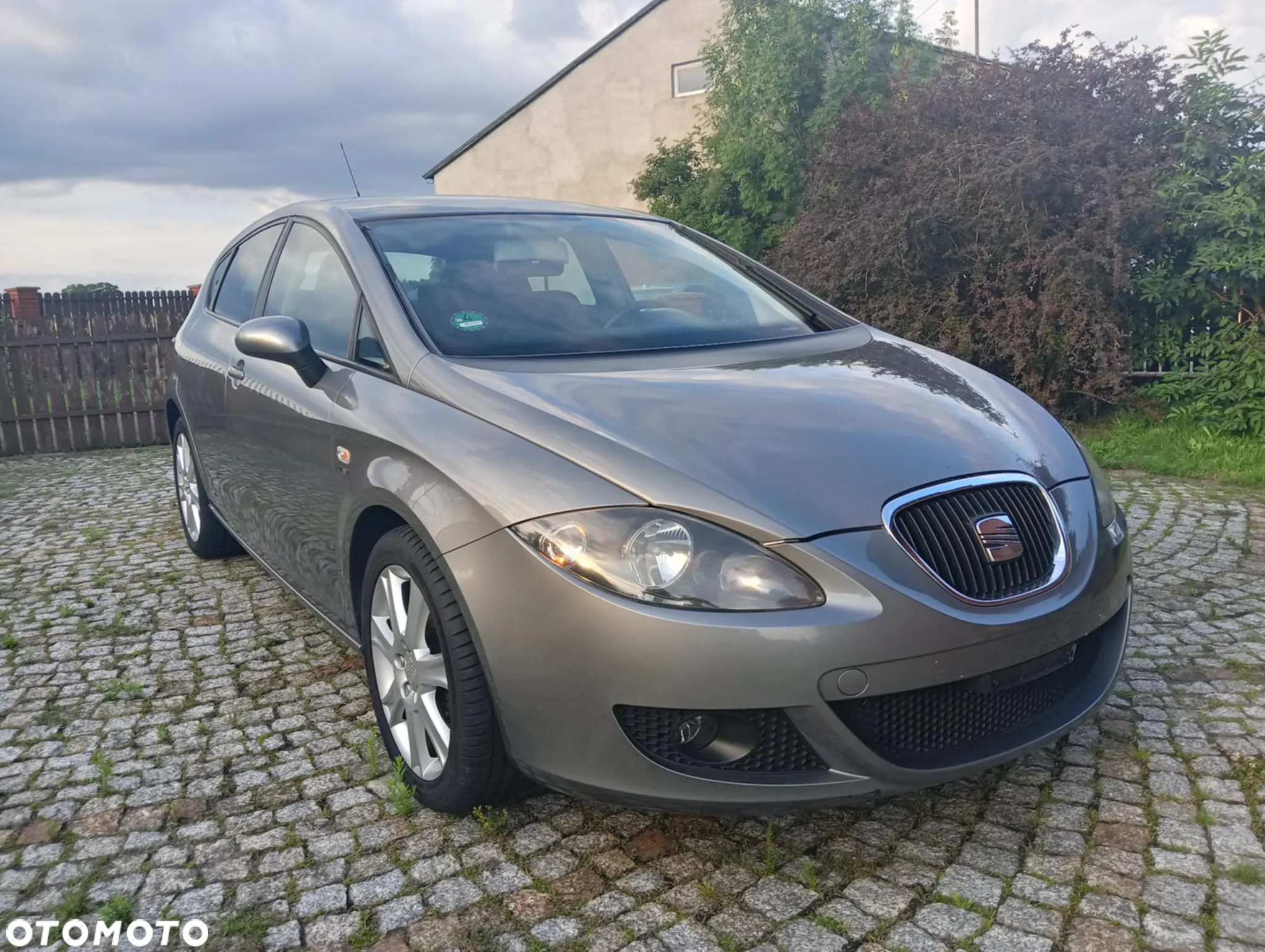 Seat Leon 1.8 TSI Stylance - 2