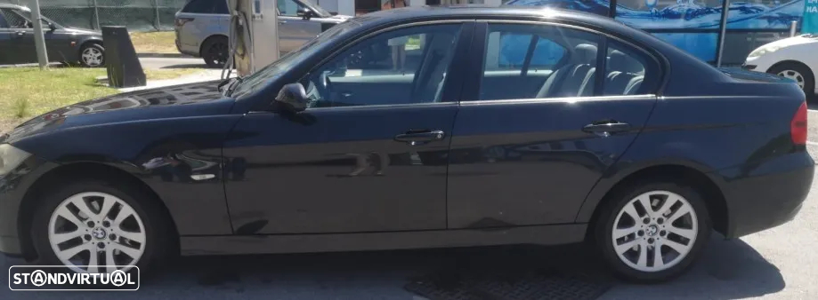 BMW 318 d - 10