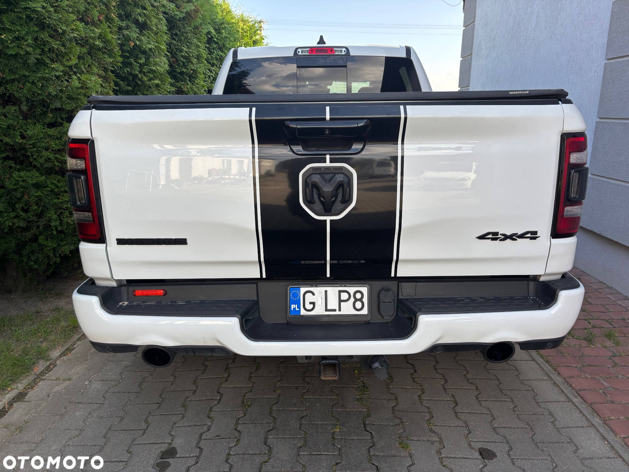 RAM 1500 5.7 Quad Cab Longbed Bighorn Black
