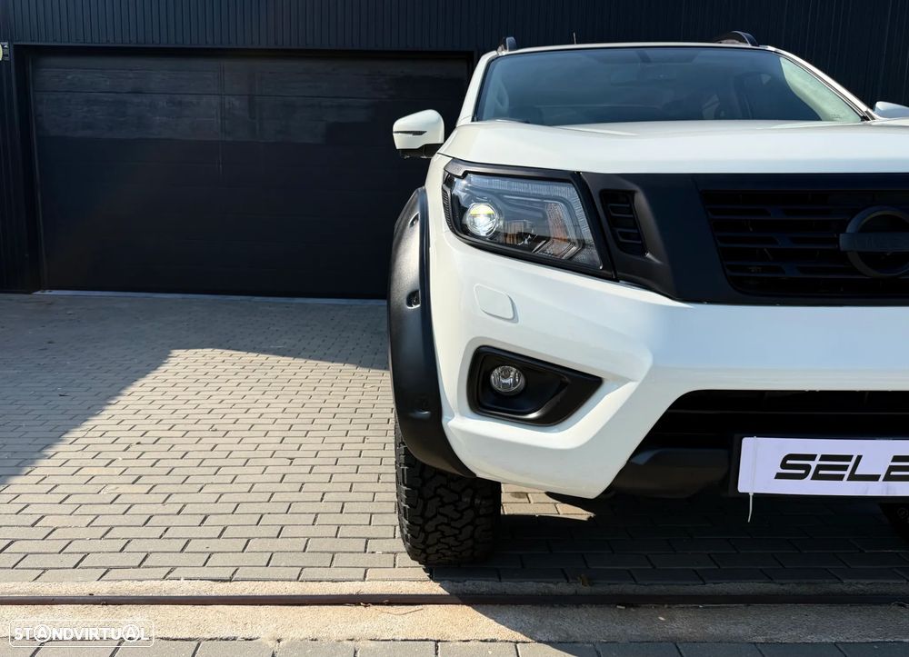 Nissan Navara 2.3 dCi CD 4WD N-Guard Auto - 13