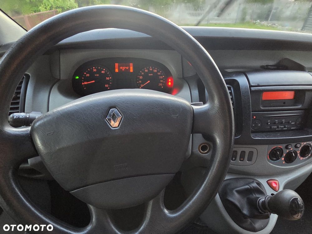 Renault Trafic - 7