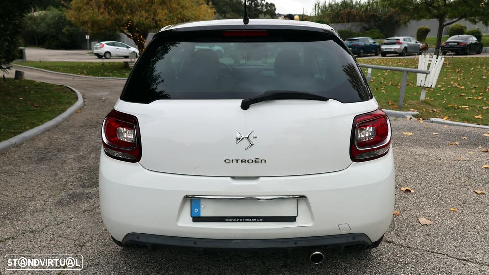 Citroën DS3 1.6 HDi Airdream So Chic - 7