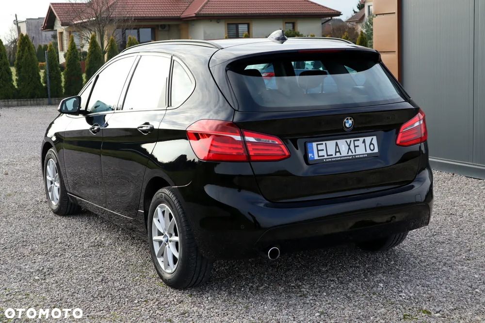 BMW Seria 2 218d Active Tourer - 9