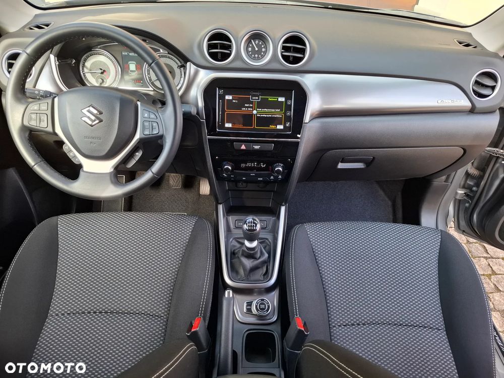 Suzuki Vitara 1.4 Boosterjet mHEV Premium Plus 4WD - 22