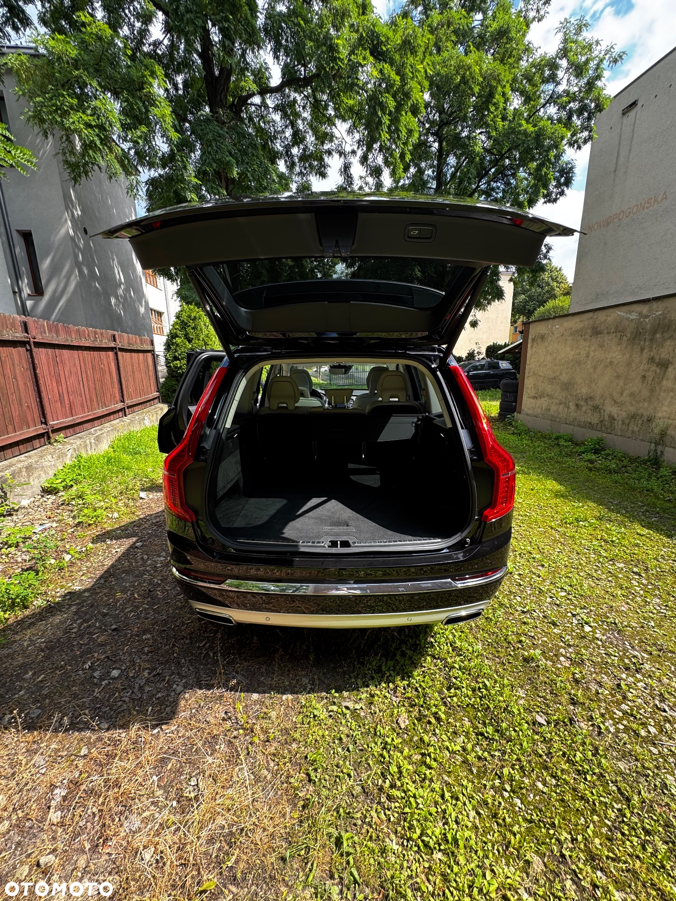 Volvo XC 90 B5 D AWD Inscription - 34
