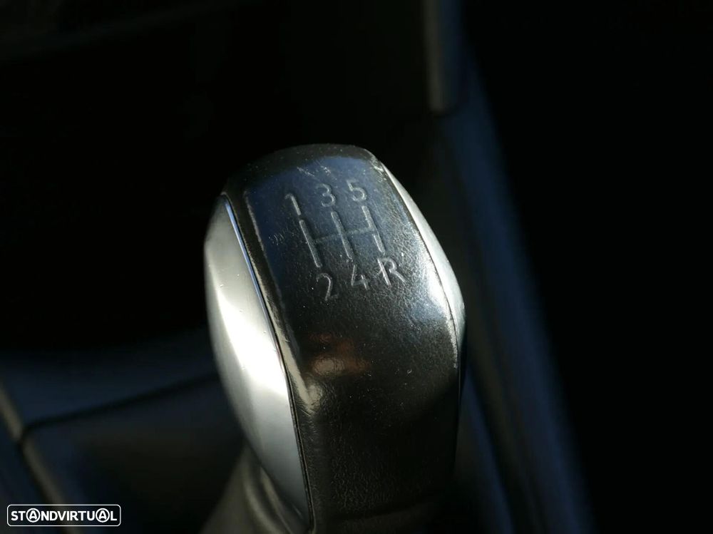 Peugeot 208 1.4 HDi Active - 23