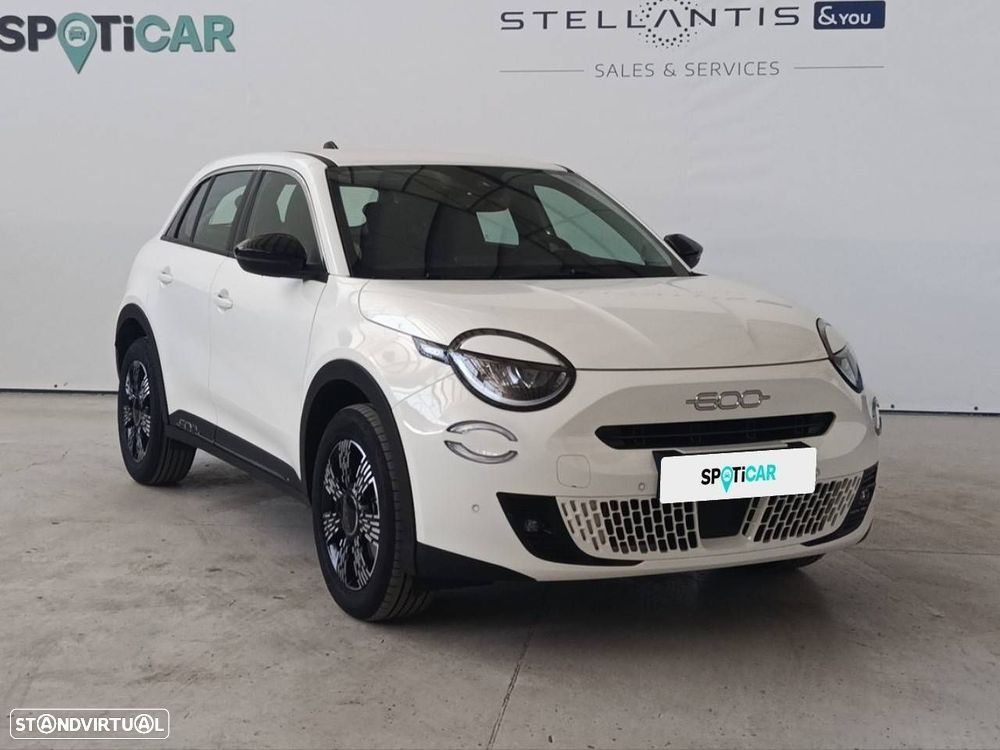 Fiat 600 1.2 Hybrid Icon - 3