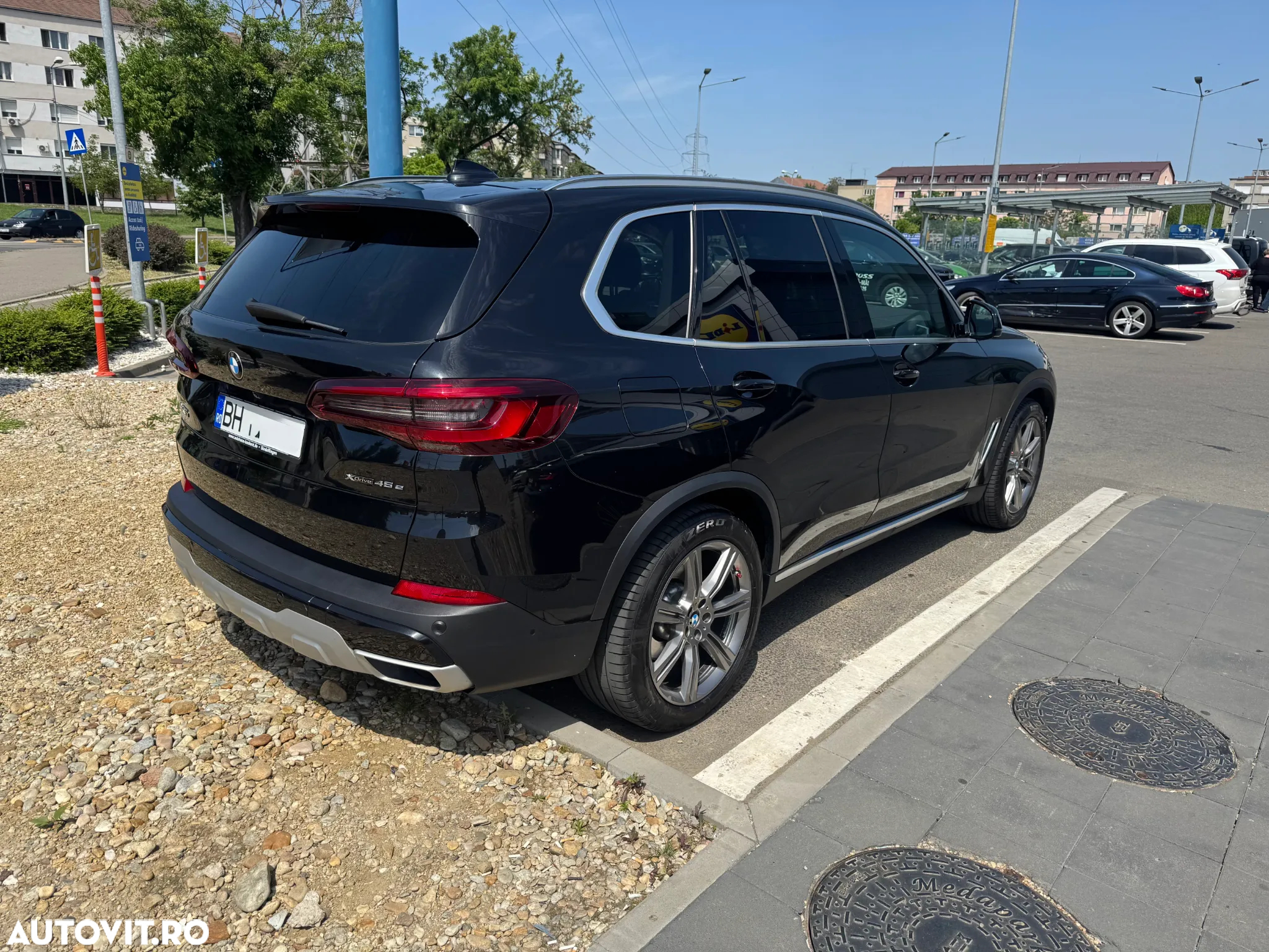 BMW X5 xDrive45e AT PHEV - 4