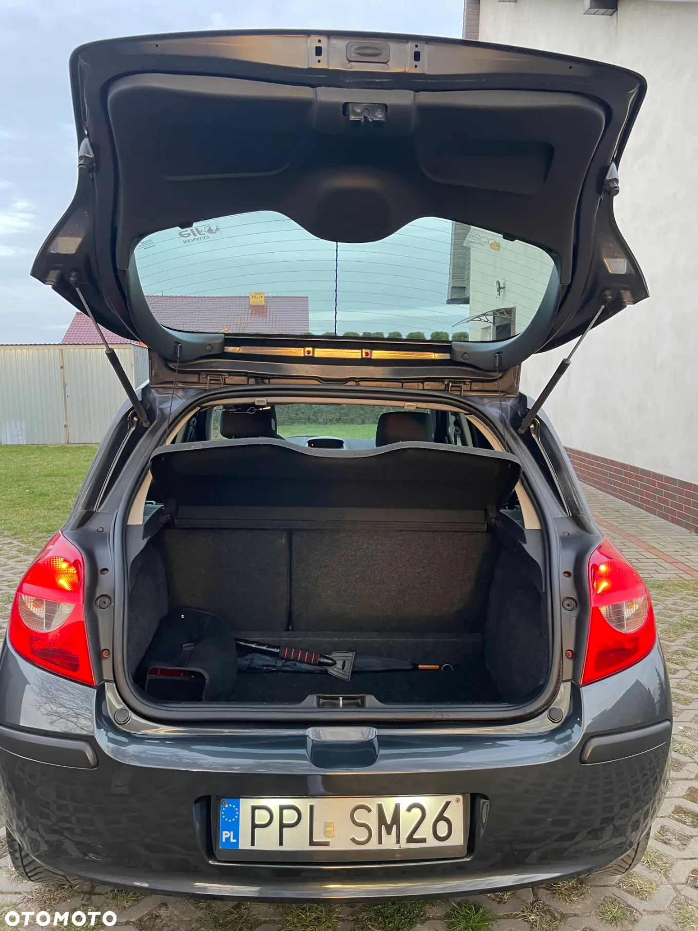 Renault Clio - 7